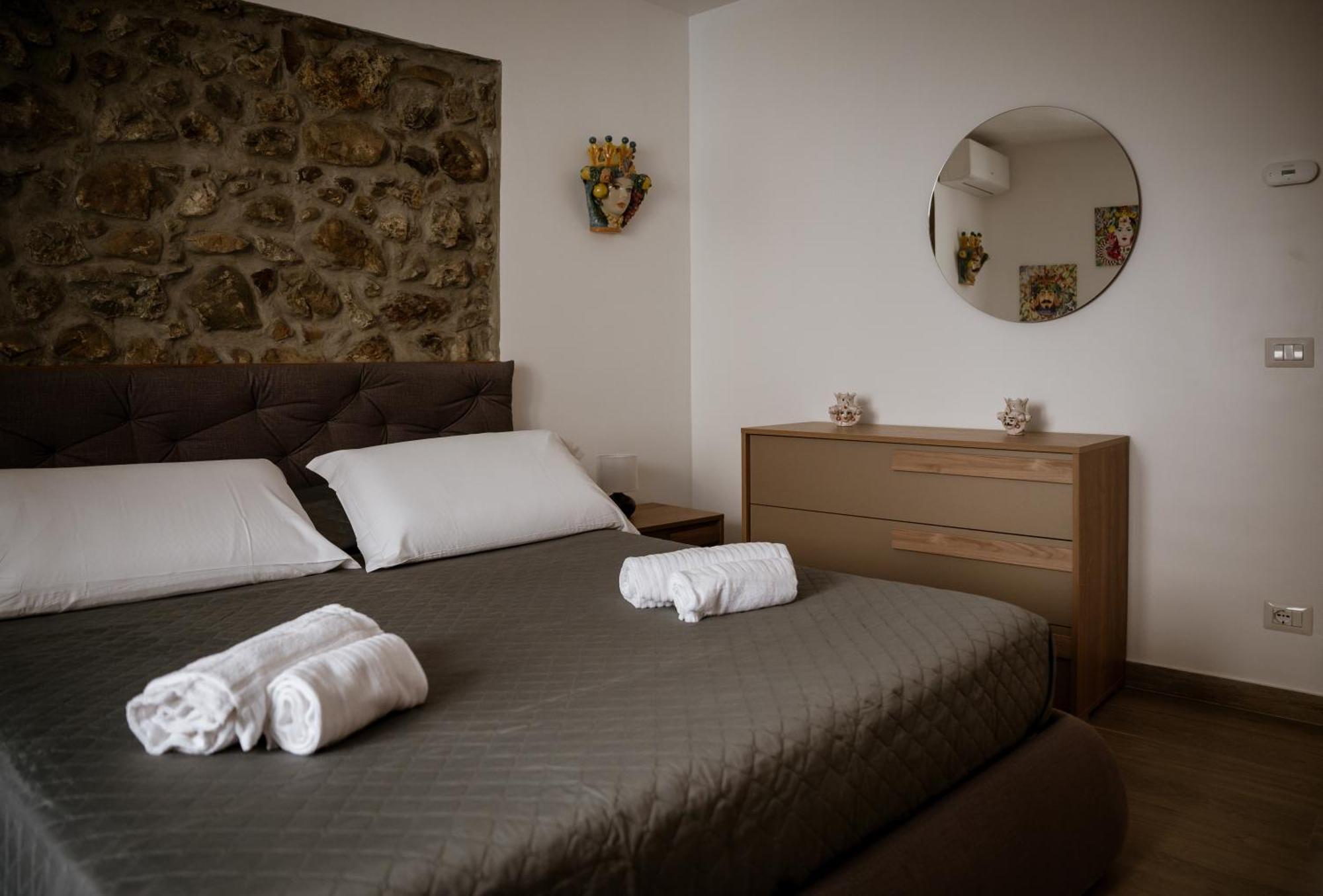 Cortilia Holiday House Cefalu Bagian luar foto